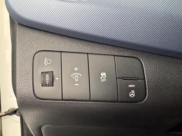 Hyundai i10 1.0 FIFA WORLD CUP EDITION SHZ ALU RADIO KLIMA EL.PAKET 