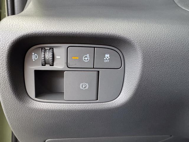 Hyundai Inster IMPRESSION CROSS 49kWh PANO 220V DIG.KEY SHZ 360 BCA ACC NAVI RFK LED 