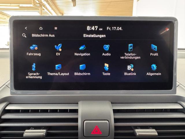 Hyundai Inster IMPRESSION CROSS 49kWh PANO 220V DIG.KEY SHZ 360 BCA ACC NAVI RFK LED 