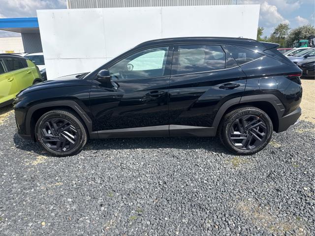 Hyundai / TUCSON / Grau / / / 