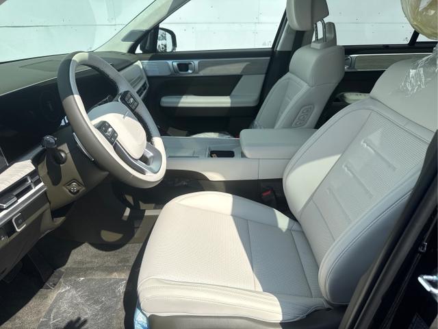 Hyundai / SANTA FE / Grau / / / 