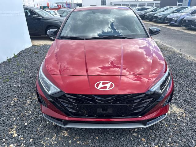 Hyundai / i20 / Grau / / / 