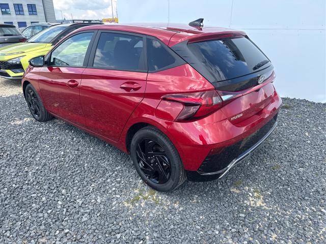 Hyundai / i20 / Grau / / / 