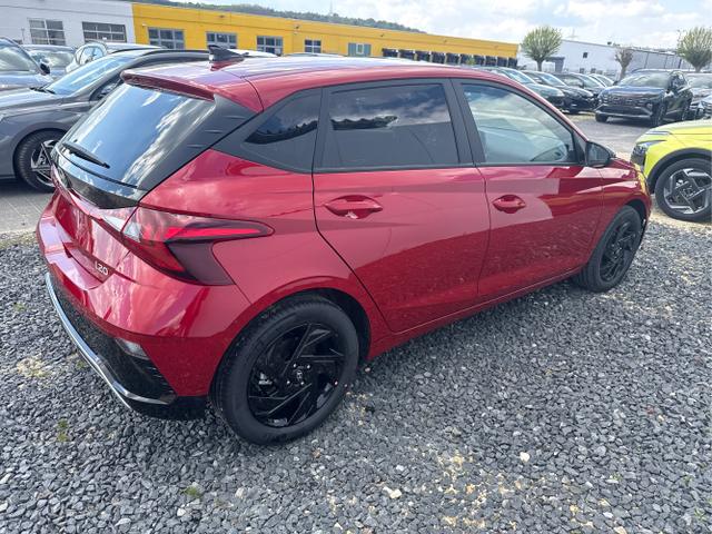 Hyundai / i20 / Grau / / / 