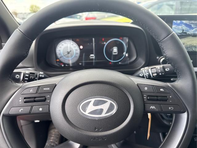 Hyundai / i20 / Grau / / / 