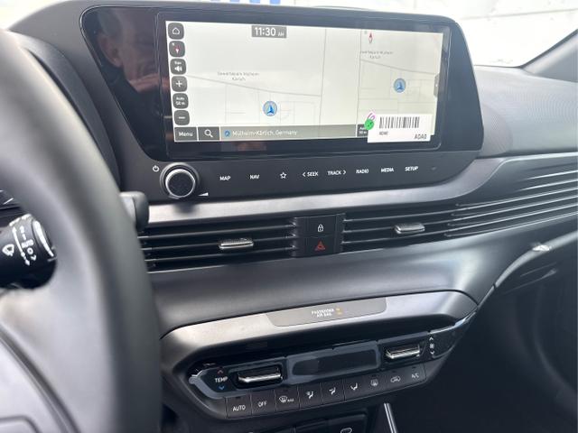 Hyundai / i20 / Grau / / / 