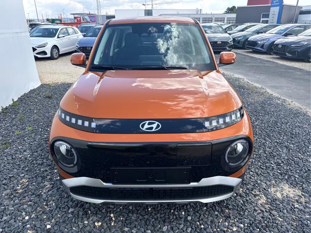 Hyundai / Inster / Grau / / / 