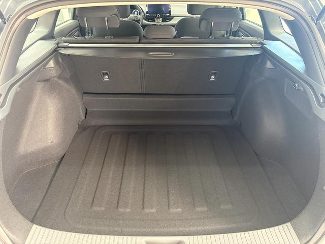 Hyundai i30 Kombi STYLE NAVI WP ALU LED RFK PDC 