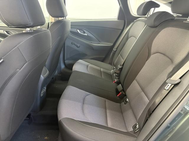 Hyundai i30 Kombi STYLE NAVI WP ALU LED RFK PDC 