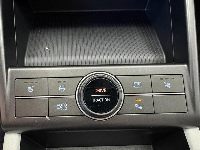 Hyundai KONA PREMIUM PLUS DCT NAVI RFK PDC SMART KEY SHZ 