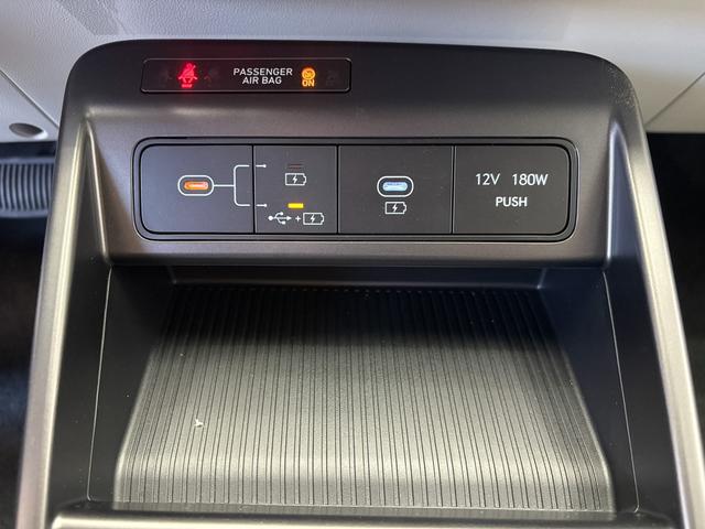 Hyundai KONA PREMIUM PLUS DCT NAVI RFK PDC SMART KEY SHZ 