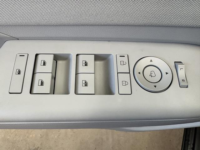 Hyundai KONA PREMIUM PLUS DCT NAVI RFK PDC SMART KEY SHZ 