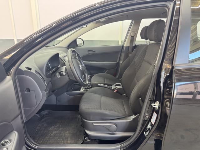 Hyundai i30 Kombi EUROPE PLUS AHK RADIO KLIMAAUTOMATIK TEMPOMAT NSW EL.PAKET 