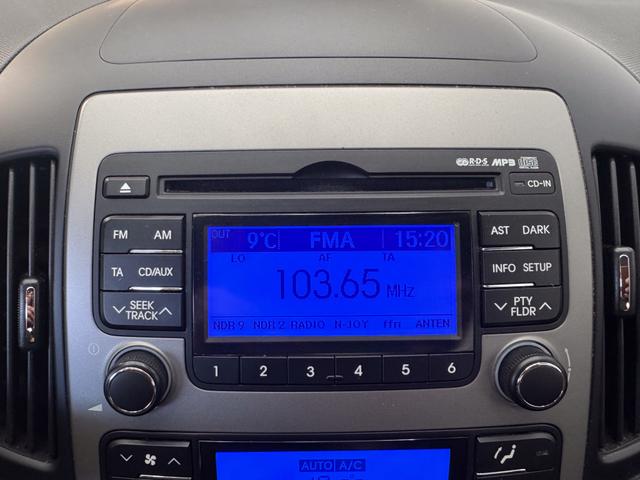 Hyundai i30 Kombi EUROPE PLUS AHK RADIO KLIMAAUTOMATIK TEMPOMAT NSW EL.PAKET 