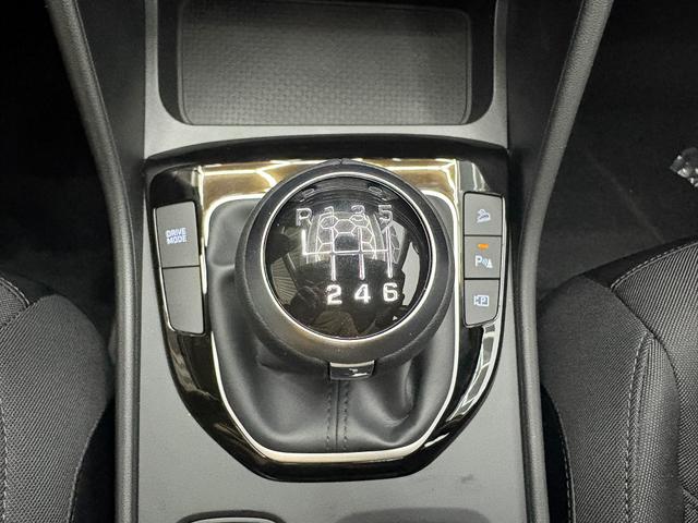 Hyundai TUCSON TREND SHZ NAVI PDC RFK 