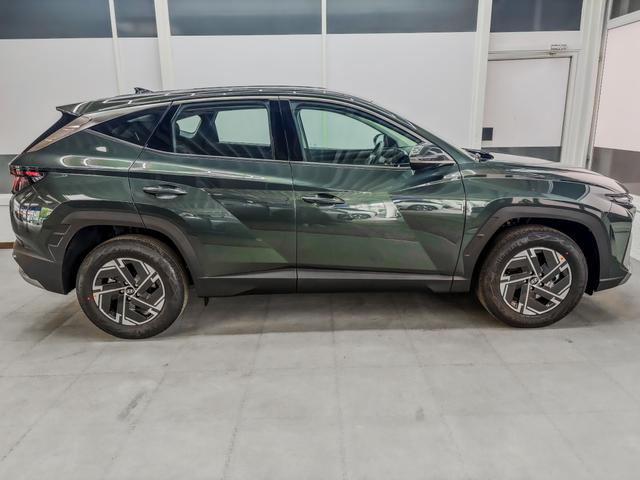Hyundai TUCSON TREND SHZ NAVI PDC RFK 