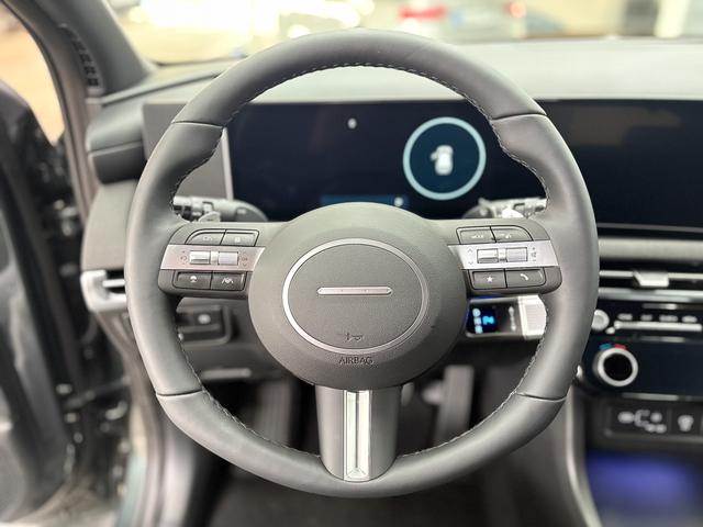 Hyundai TUCSON Premium DCT BLACK LINE ACC 