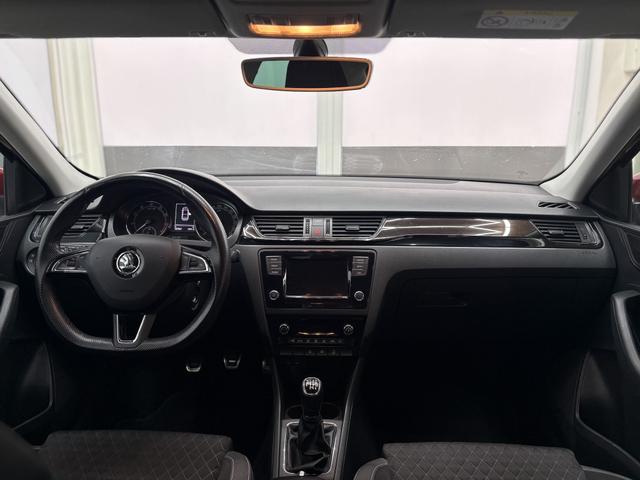 Skoda Rapid FAMILY DYNAMIC PAKET KLIMAAUTOMATIK XENON ALU 