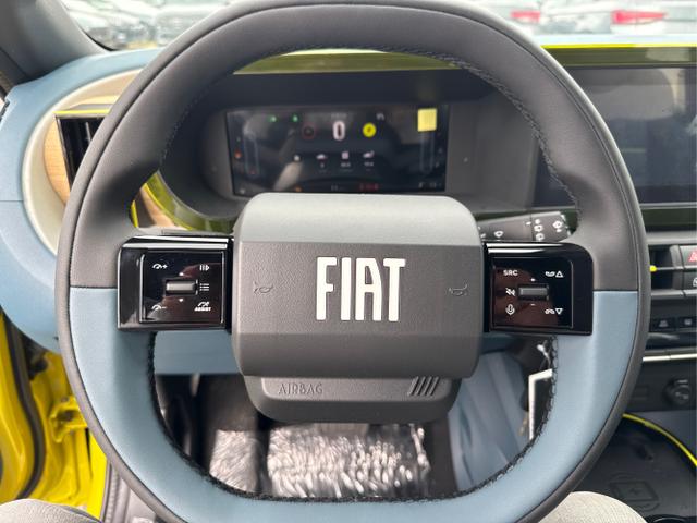 Fiat / Grande Panda / Grau / / / 