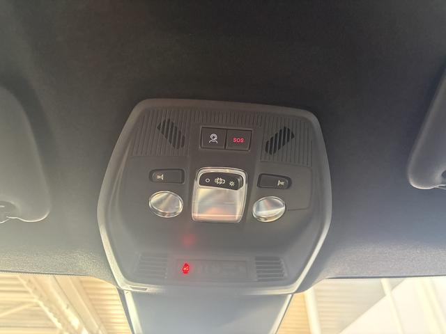 Fiat Panda La Prima AUT SHZ NAVI PDC v+h RFK 