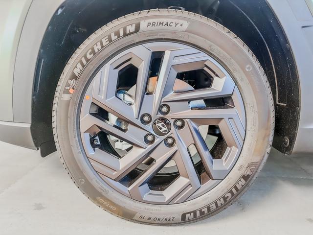 Hyundai TUCSON PREMIUM DCT BLACK LINE ACC 