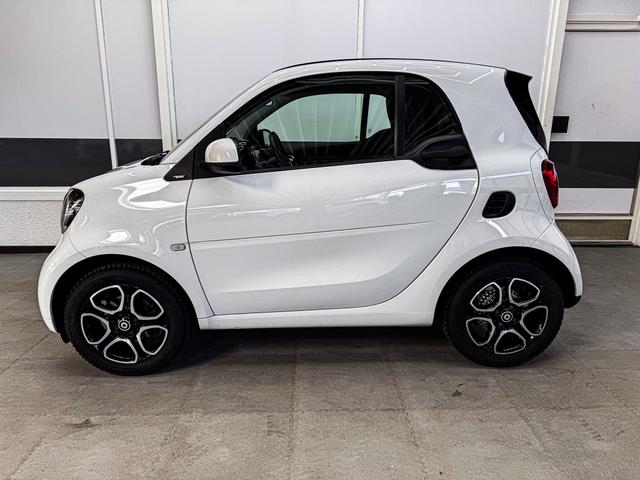 Smart fortwo PRIME DCT SHZ LEDER KLIMAAUTOMATIK TEMPOMAT 