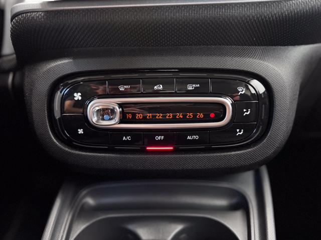 Smart fortwo PRIME DCT SHZ LEDER KLIMAAUTOMATIK TEMPOMAT 