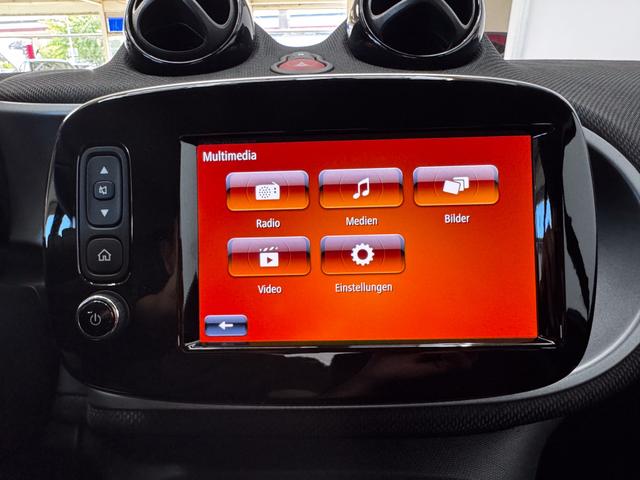 Smart fortwo PRIME DCT SHZ LEDER KLIMAAUTOMATIK TEMPOMAT 
