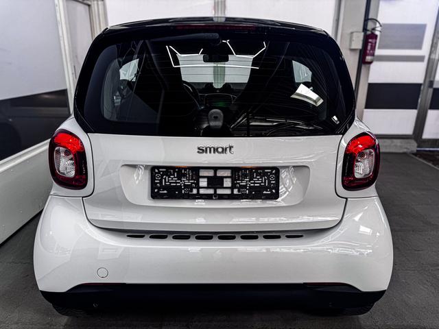 Smart fortwo PRIME DCT SHZ LEDER KLIMAAUTOMATIK TEMPOMAT 