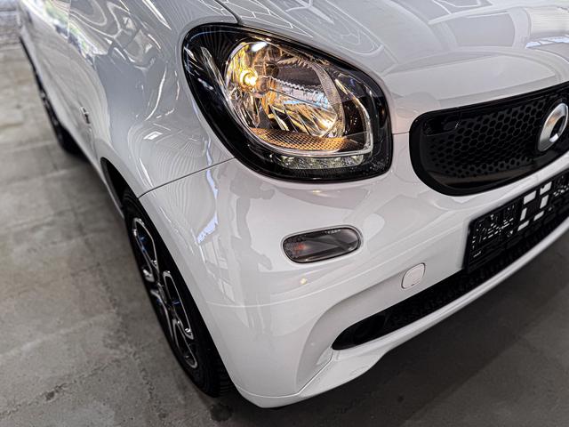 Smart fortwo PRIME DCT SHZ LEDER KLIMAAUTOMATIK TEMPOMAT 