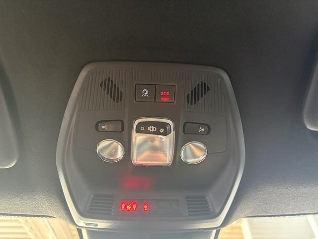 Fiat Panda La Prima AUT SHZ NAVI PDC v+h RFK 