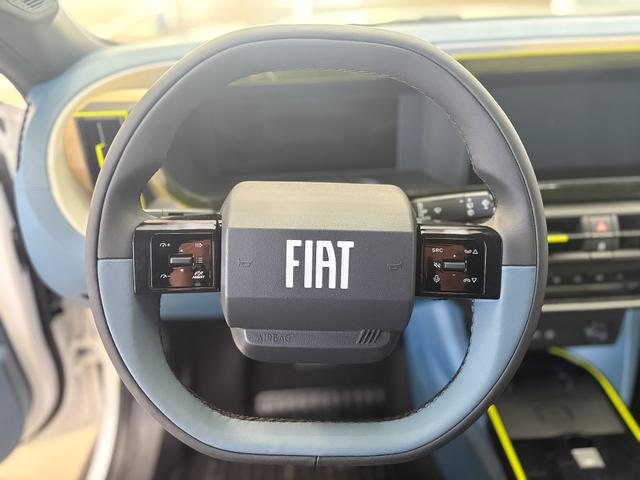 Fiat Panda La Prima AUT SHZ NAVI PDC v+h RFK 