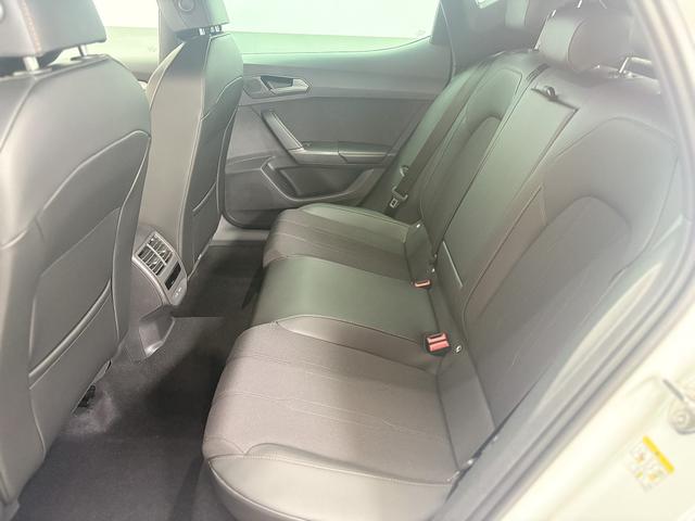 Cupra Leon 1.5 eTSI DSG NAVI MATRIX INTELLIGENT DRIVE KEYLESS SHZ RFK 