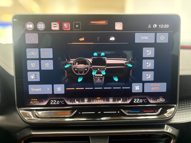 Cupra Leon 1.5 eTSI DSG NAVI MATRIX INTELLIGENT DRIVE KEYLESS SHZ RFK 