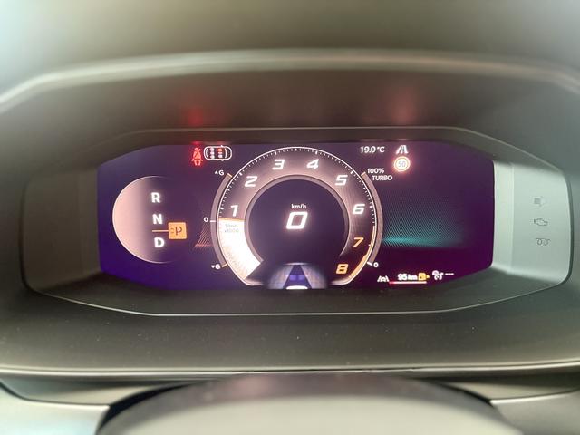 Cupra Leon 1.5 eTSI DSG NAVI MATRIX INTELLIGENT DRIVE KEYLESS SHZ RFK 