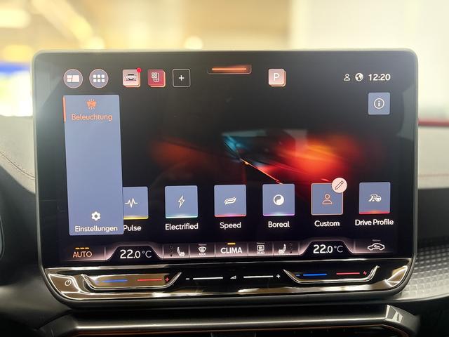 Cupra Leon 1.5 eTSI DSG NAVI MATRIX INTELLIGENT DRIVE KEYLESS SHZ RFK 