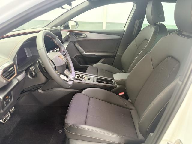Cupra Leon 1.5 eTSI DSG NAVI MATRIX INTELLIGENT DRIVE KEYLESS SHZ RFK 