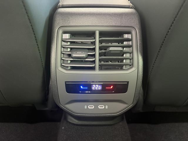 Cupra Leon Sportstourer 1.5 eTSI DSG AHK MATRIX INTELLIGENT DRIVE KEYLESS RFK ACC PDC SHZ 