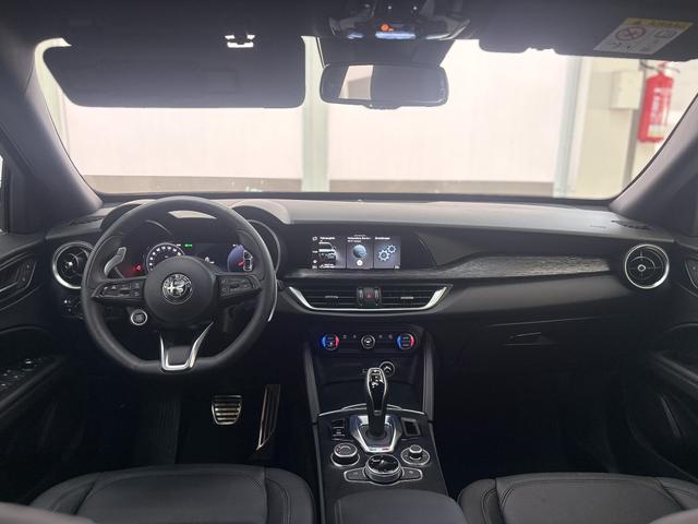 Alfa Romeo Stelvio SPRINT 2.2 Multijet AUT AWD NAVI ACC KEYLESS RFK 