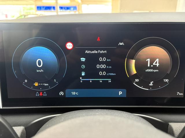Hyundai TUCSON Premium DCT BLACK LINE PANO ACC 