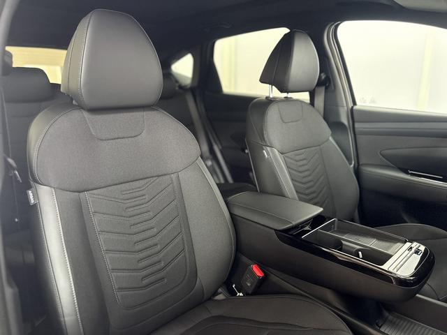 Hyundai TUCSON Premium DCT BLACK LINE PANO ACC 