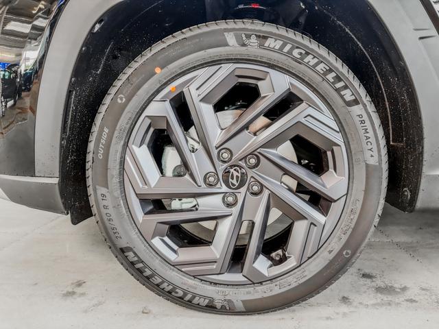 Hyundai TUCSON Premium DCT BLACK LINE PANO ACC 