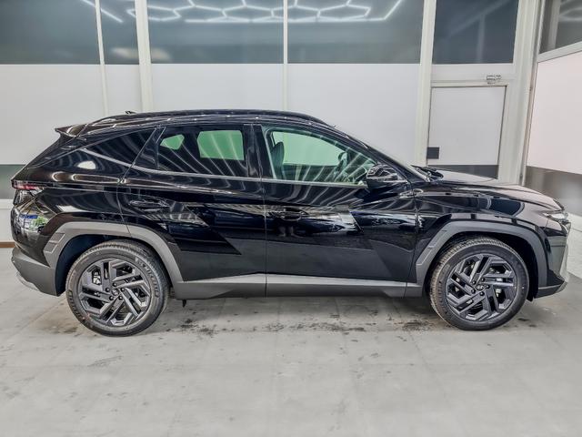 Hyundai TUCSON Premium DCT BLACK LINE PANO ACC 