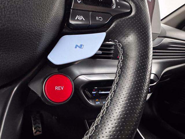 Hyundai i20 N PERFORMANCE NAVI BOSE SMART KEY RFK SHZ 