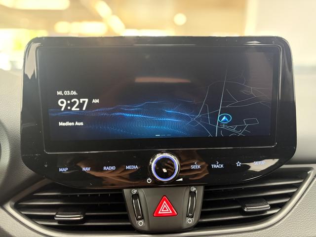 Hyundai i30 STYLE NAVI WP ALU LED RFK PDC 
