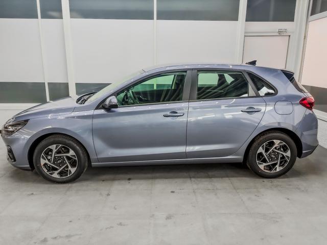 Hyundai i30 STYLE NAVI WP ALU LED RFK PDC 