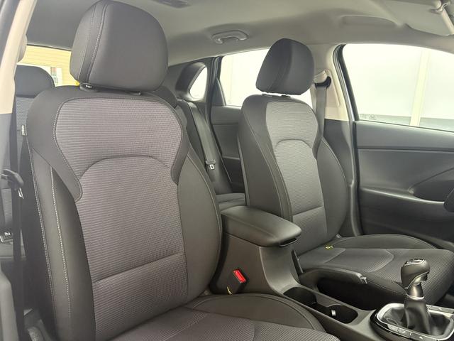 Hyundai i30 - STYLE NAVI WP ALU LED RFK PDC