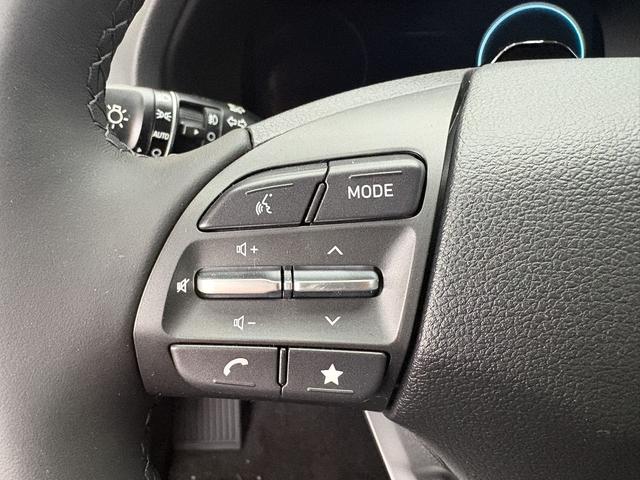 Hyundai i30 STYLE NAVI WP ALU LED RFK PDC 