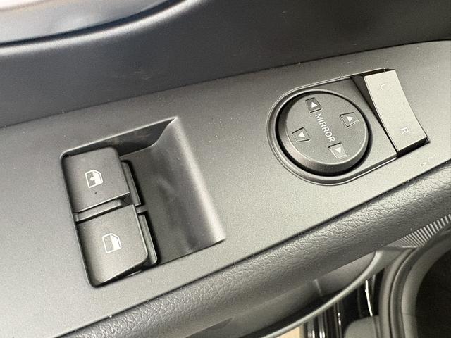 Hyundai i30 STYLE NAVI WP ALU LED RFK PDC 