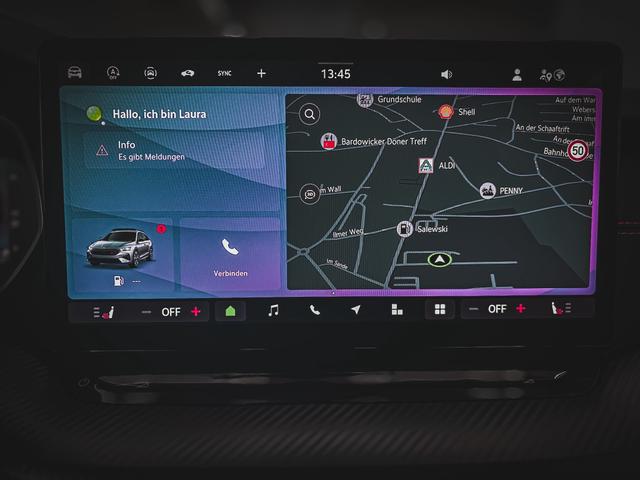 Skoda Octavia RS Combi 2.0 TSI DSG AHK PANO SHZ MATRIX NAVI RFK 